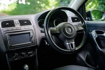 Volkswagen Polo 1.2 TSI BlueMotion Tech SE Design DSG
