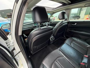 Kia Optima 1.7 CRDi 4 DCT Euro 6 (s/s) 4dr