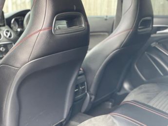 Mercedes-Benz CLA 2.1 CLA220d AMG Sport Coupe 7G-DCT Euro 6 (s/s) 4dr
