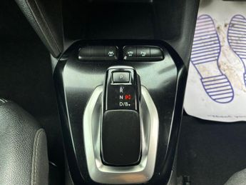 Vauxhall Corsa Electric 50kWh Elite Nav Premium Auto 5dr (7.4Kw Charger)