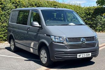 Volkswagen Transporter T30 Kombi Startline SWB 150 PS 2.0 TDI 6sp Manual