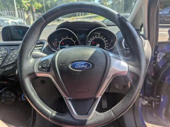 Ford Fiesta 1.25 Zetec Hatchback 3dr Petrol Manual Euro 6 (82 ps)
