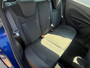 Ford Fiesta 1.0T EcoBoost Zetec Euro 6 (s/s) 5dr