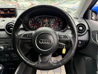 Audi A1 1.4 TFSI Sport S Tronic Euro 5 (s/s) 3dr
