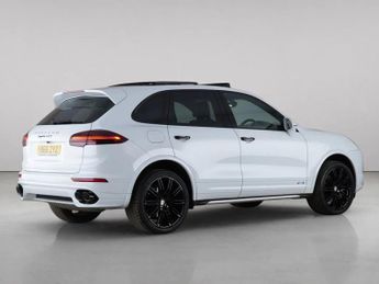Porsche Cayenne 3.0 TD V6 TiptronicS 4WD Euro 6 (s/s) 5dr