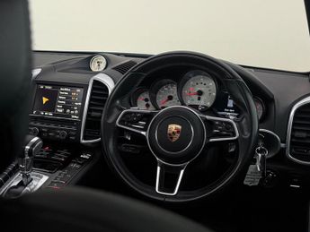Porsche Cayenne 3.0 TD V6 TiptronicS 4WD Euro 6 (s/s) 5dr