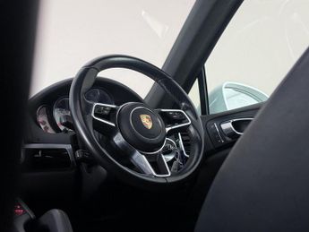 Porsche Cayenne 3.0 TD V6 TiptronicS 4WD Euro 6 (s/s) 5dr