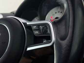Porsche Cayenne 3.0 TD V6 TiptronicS 4WD Euro 6 (s/s) 5dr