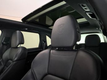 Porsche Cayenne 3.0 TD V6 TiptronicS 4WD Euro 6 (s/s) 5dr