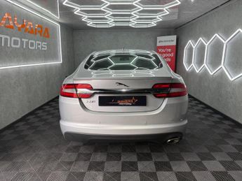 Jaguar XF 2.2d Premium Luxury Auto Euro 5 (s/s) 4dr