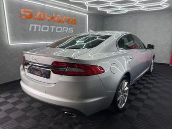 Jaguar XF 2.2d Premium Luxury Auto Euro 5 (s/s) 4dr