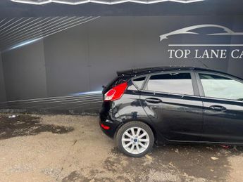 Ford Fiesta 1.0T EcoBoost Titanium Euro 6 (s/s) 5dr