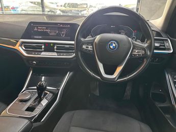 BMW 3 Series 2.0 330e 12kWh SE Pro Auto Euro 6 (s/s) 4dr