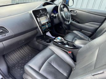 Nissan Leaf 30kWh Tekna Auto 5dr