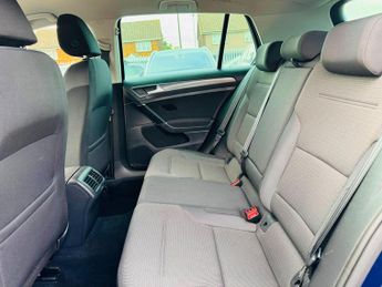 Volkswagen Golf 2.0 TDI Match DSG Euro 6 (s/s) 5dr