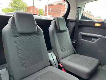 Peugeot 5008 1.6 e-HDi Allure EGC Euro 5 (s/s) 5dr