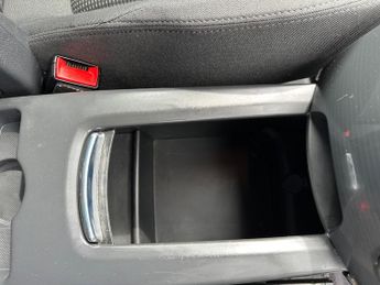 Peugeot 5008 1.6 e-HDi Allure EGC Euro 5 (s/s) 5dr