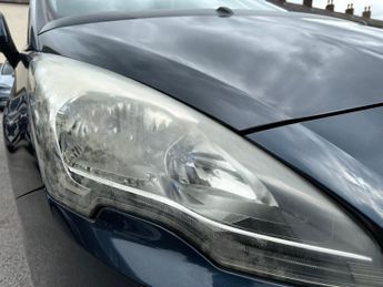 Peugeot 5008 1.6 e-HDi Allure EGC Euro 5 (s/s) 5dr