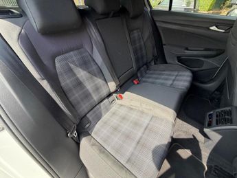 Volkswagen Golf 2.0 TDI GTD Hatchback 5dr Diesel DSG Euro 6 (s/s) (200 ps)
