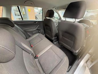 Skoda Rapid Spaceback 1.6 TDI SE Tech Hatchback 5dr Diesel DSG Euro 5 (90 ps)