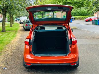 Ford C-Max 2.0 TDCi Titanium MPV 5dr Diesel Powershift Euro 5 (140 ps)