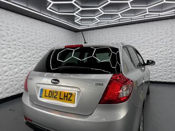 Kia Ceed 1.6 CRDi 3 Auto Euro 5 5dr