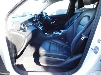 Mercedes-Benz GLC 2.0 GLC250 Urban Edition G-Tronic+ 4MATIC Euro 6 (s/s) 5dr