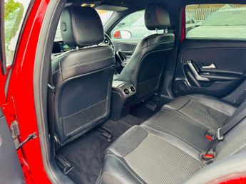 Mercedes-Benz A Class 1.5 A180d Sport 7G-DCT Euro 6 (s/s) 5dr