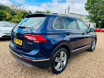 Volkswagen Tiguan 2.0 TDI SEL DSG Euro 6 (s/s) 5dr
