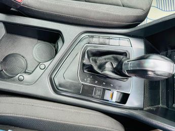 Volkswagen Tiguan 2.0 TDI SEL DSG Euro 6 (s/s) 5dr