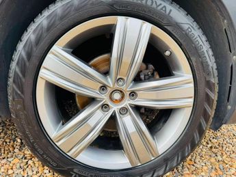 Volkswagen Tiguan 2.0 TDI SEL DSG Euro 6 (s/s) 5dr