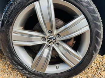 Volkswagen Tiguan 2.0 TDI SEL DSG Euro 6 (s/s) 5dr