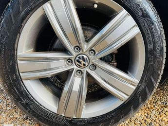 Volkswagen Tiguan 2.0 TDI SEL DSG Euro 6 (s/s) 5dr