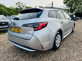 Toyota Corolla 1.8 VVT-h CVT Euro 6 (s/s) 5dr