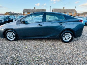 Toyota Prius 1.8 VVT-h Excel CVT Euro 6 (s/s) 5dr (15in Alloy)