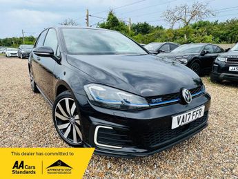 Volkswagen Golf 1.4 TSI 8.7kWh GTE Advance DSG Euro 6 (s/s) 5dr