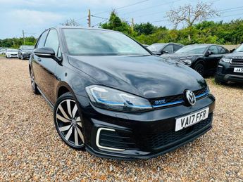 Volkswagen Golf 1.4 TSI 8.7kWh GTE Advance DSG Euro 6 (s/s) 5dr