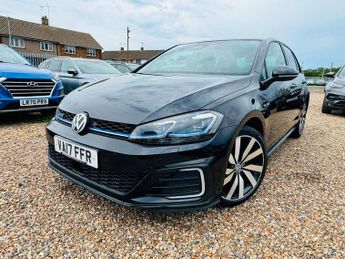 Volkswagen Golf 1.4 TSI 8.7kWh GTE Advance DSG Euro 6 (s/s) 5dr