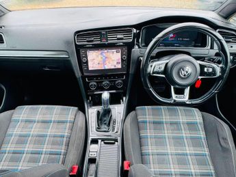 Volkswagen Golf 1.4 TSI 8.7kWh GTE Advance DSG Euro 6 (s/s) 5dr