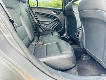 Mercedes-Benz A Class 1.5 A180d Sport (Executive) 7G-DCT Euro 6 (s/s) 5dr
