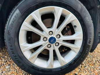 Ford Kuga 2.0 TDCi Titanium Powershift AWD Euro 6 (s/s) 5dr