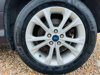 Ford Kuga 2.0 TDCi Titanium Powershift AWD Euro 6 (s/s) 5dr