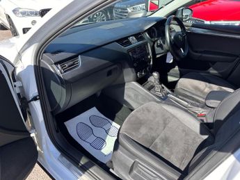 Skoda Octavia 2.0 TDI Scout DSG 4WD Euro 6 (s/s) 5dr