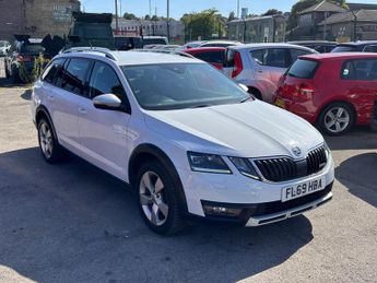 Skoda Octavia 2.0 TDI Scout DSG 4WD Euro 6 (s/s) 5dr