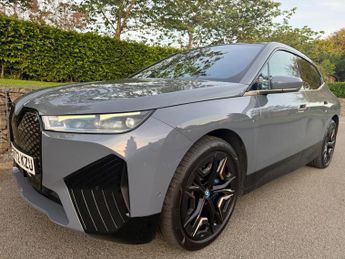 BMW iX M60 111.5kWh Auto xDrive 5dr