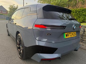 BMW iX M60 111.5kWh Auto xDrive 5dr