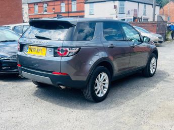 Land Rover Discovery Sport 2.0 TD4 SE Tech Auto 4WD Euro 6 (s/s) 5dr