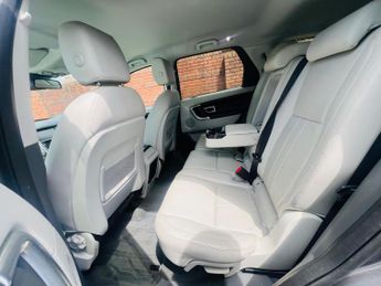 Land Rover Discovery Sport 2.0 TD4 SE Tech Auto 4WD Euro 6 (s/s) 5dr