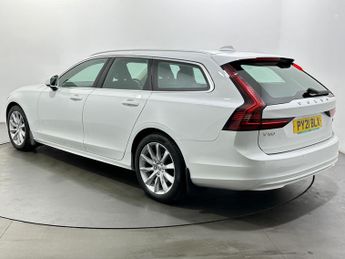 Volvo V90 2.0 B4 MHEV Momentum Auto Euro 6 (s/s) 5dr