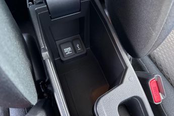 Honda Jazz 1.3 i-VTEC EX Navi CVT